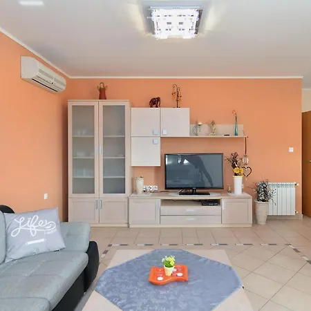 Anto 1772 Apartament