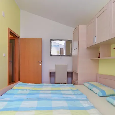 Anto 1772 Apartament *