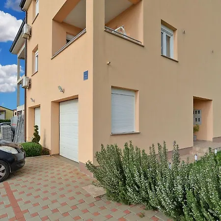 Anto 1772 Apartament Pula