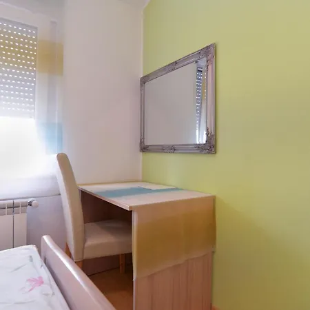 Anto 1772 Apartamento