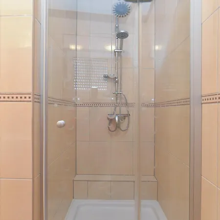 Apartment Anto 1772 *